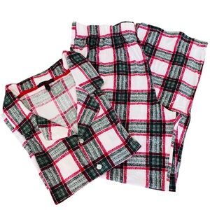 Derek Heart Men’s Red/Green Plaid Christmas 2 Piece Pajama Set Polyester-Spandex